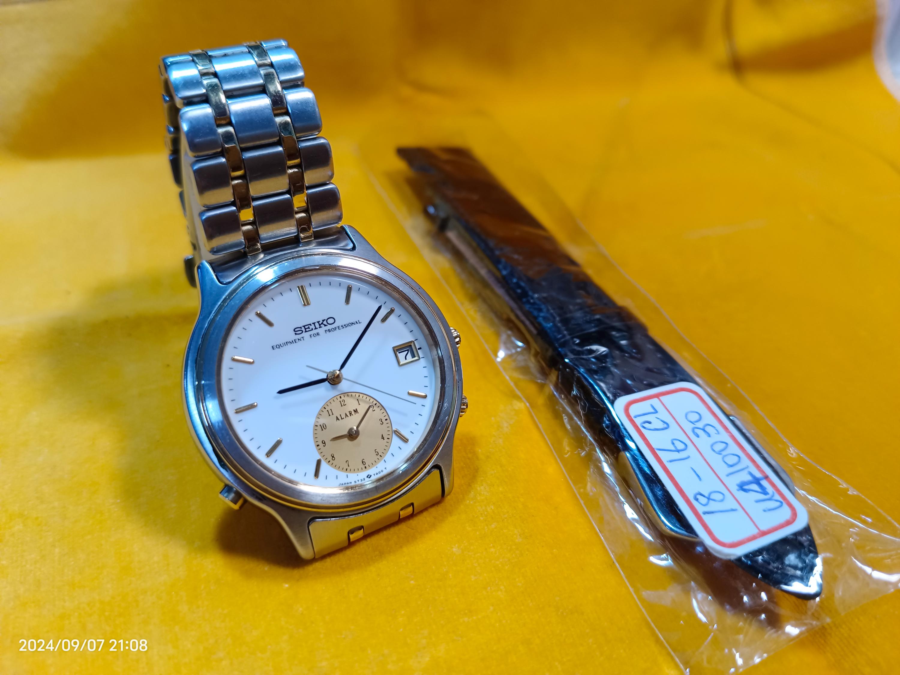 SEIKO ビジネスタイミング 5T32-7A00 アラーム付き【稼働良品】 SEIKO ビジネスタイミング 5T32-7A00 アラーム付き【稼働良品