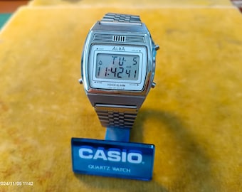 Vintage SEIK0 1980 Famous Vintage SEIK0 1980 Famous