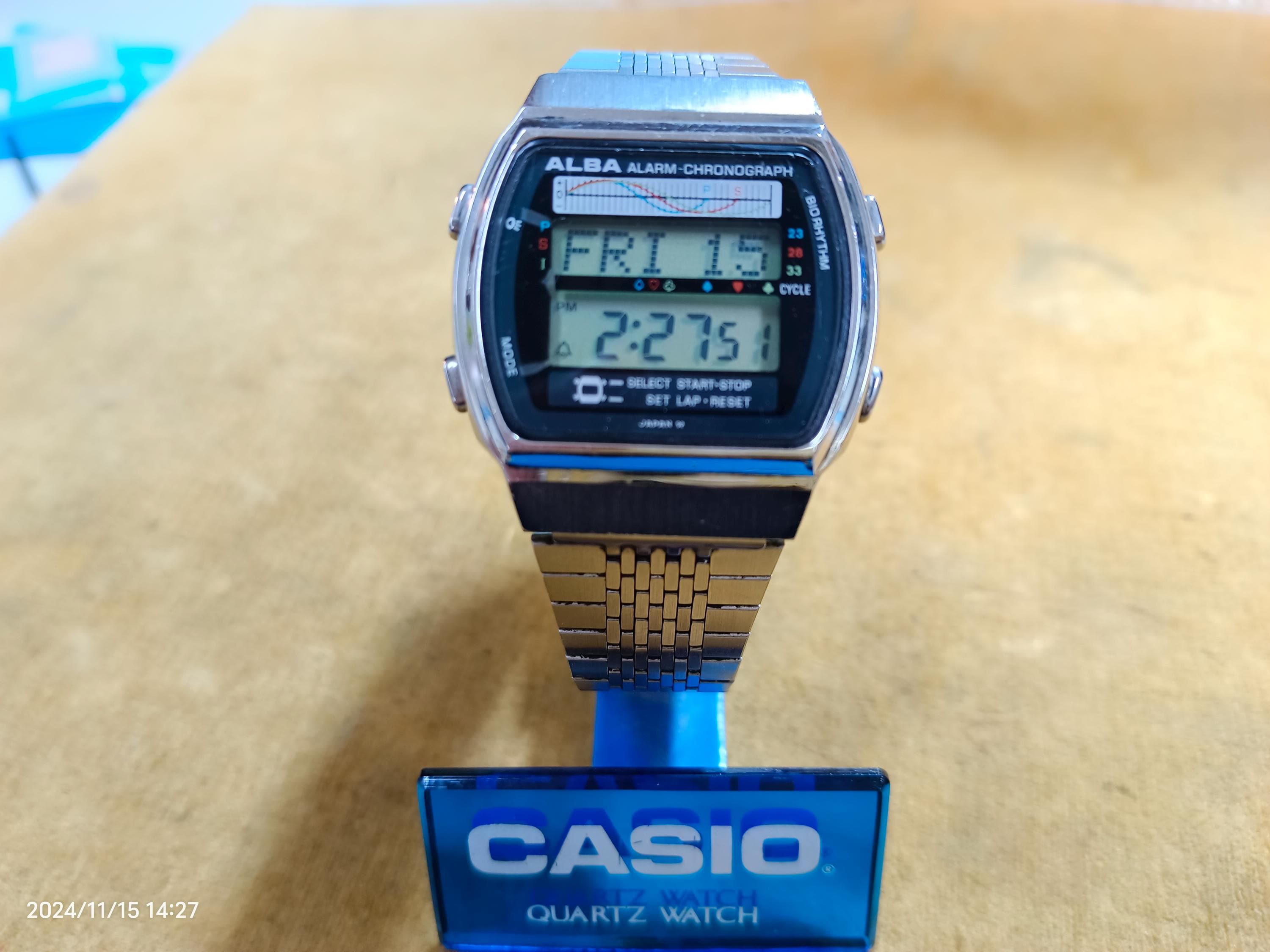 Vintage Alba Digital Watch - Etsy