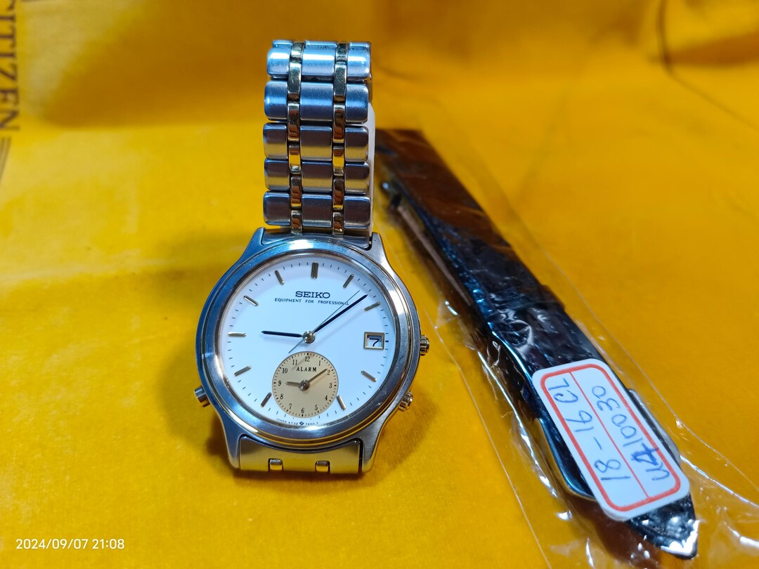 Yahoo!オークション - 1円 稼働 良品 セイコー QZ 5T32-7A00