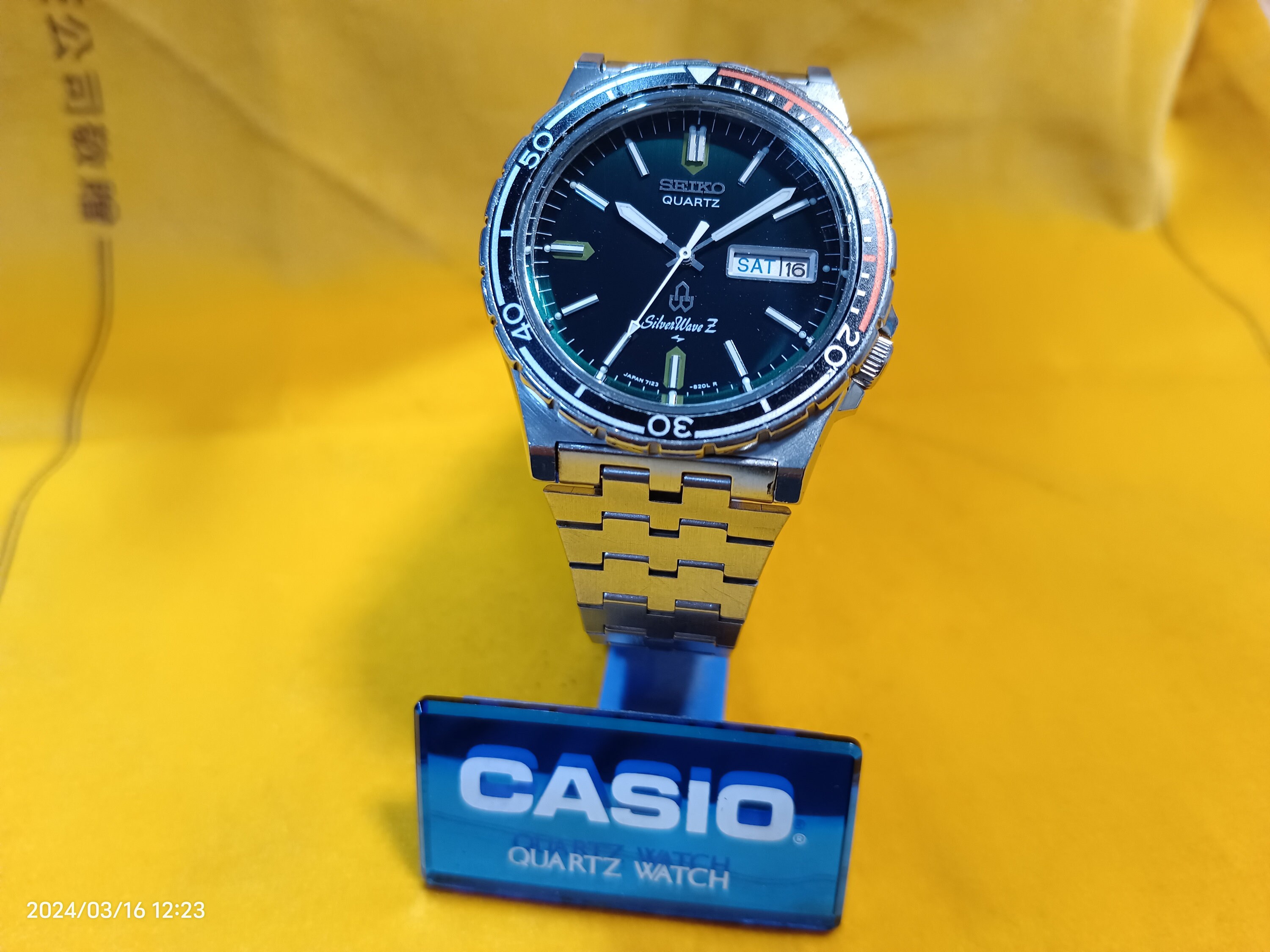 お気にいる Silver SEIKO Wave GreenTea緑茶 7123-8190 Z 時計