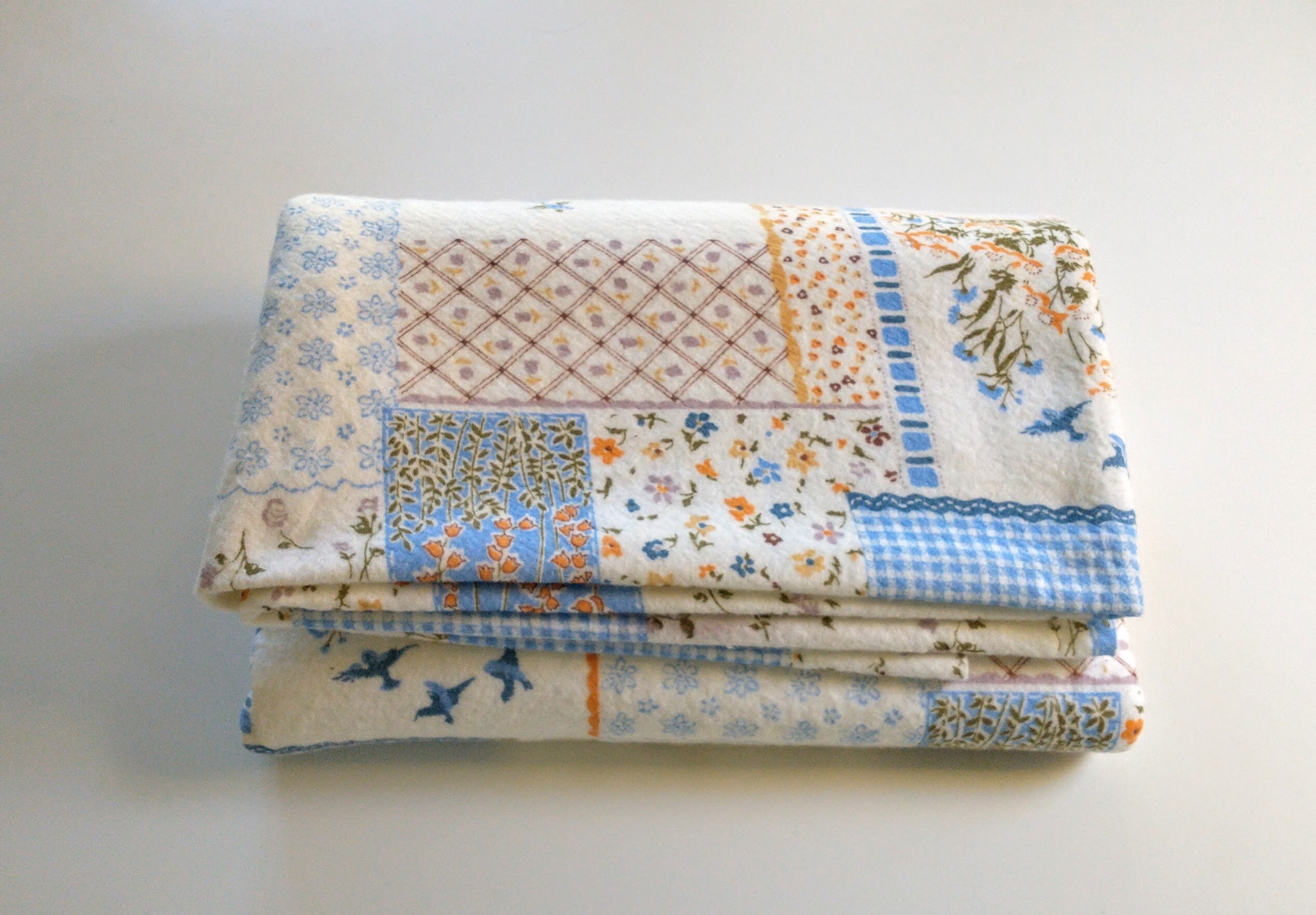 Vintage Floral Acrylic Blanket With Satin Trim Vintage Etsy