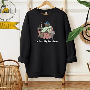 Sudadera "Ya es hora de dormir" / Sudadera "Oso dormilón" / Sudadera moderna estilo Y2K / Sudadera con meme divertido / Sudadera para amantes de los libros imagen 2