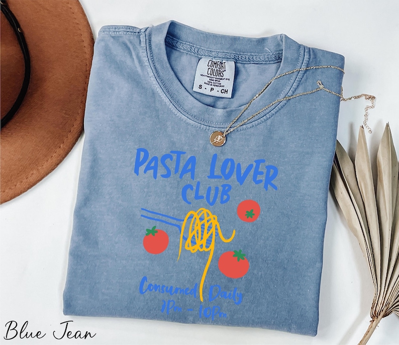 a blue tshirt with the words pasta lover club on it