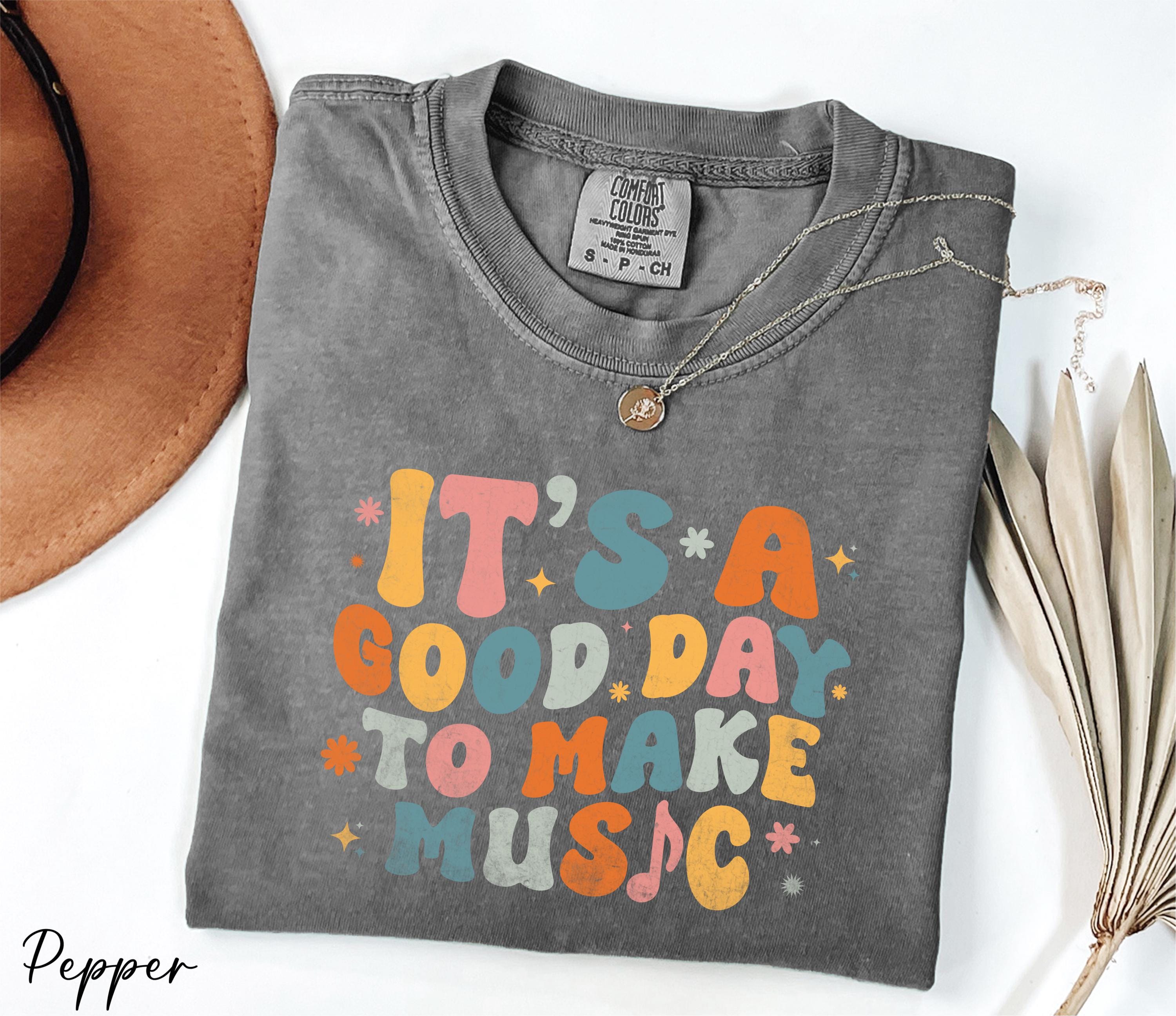 T-shirt McKnight Guitars Joyful Noise Rouge Taille XL - Occasion Très Bon état