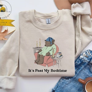 Sudadera "Ya es hora de dormir" / Sudadera "Oso dormilón" / Sudadera moderna estilo Y2K / Sudadera con meme divertido / Sudadera para amantes de los libros imagen 1