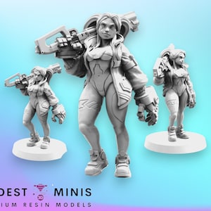 Rebekie Wears Dee Ramirez Jacket - 32mm Scale Alien Miniature | RPG | Sci fi | Batang City | Role Playing | DnD | Papsikel