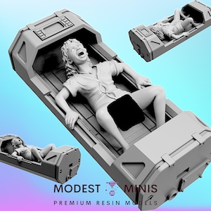 Birth of Hybrid Offspring - 32mm Scale Alien Miniature | RPG | Sci fi | Cyberpunk | Role Playing | DnD | Papsikel