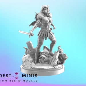 Lady Valhalla - 40mm scale Miniature | DnD Mini | Superhero Miniature | C27