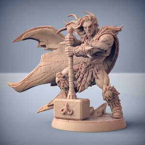 Barbarian Hero Krommir - Resin Print DnD Miniature | Dungeons and Dragons Mini | 5E Fantasy | Artisan Guild