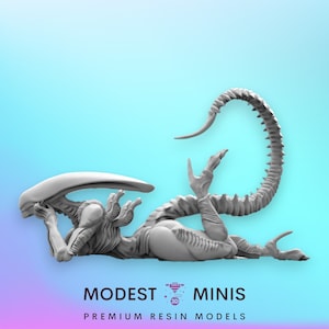 Alien Xeno Vixen Dreamer Pinup - 32mm Scale Alien Miniature | RPG | Sci fi | Cyberpunk | Role Playing | DnD | Papsikel