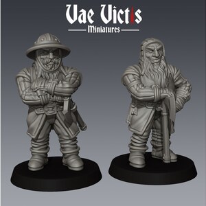 Dwarf Guards Idle NPC - 28mm or 32mm Scale DnD Miniature | Dungeons and Dragons Mini | 5E Fantasy | Vae Victis
