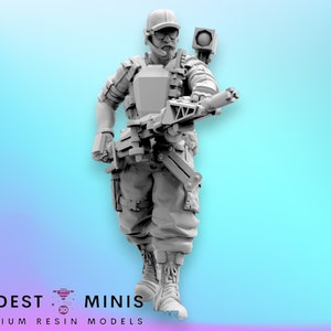 Colonial Marine Gunner Sergio - 32mm Scale Alien Miniature | RPG | Sci fi | Cyberpunk | Role Playing | DnD | Papsikel