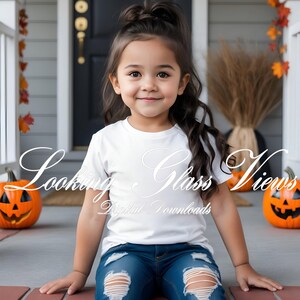 Mockup de Halloween Infantil, Mockup de Camiseta Branca Bella Canvas 3001Y, Mockup de Camiseta Infantil, Mockup de Outono Infantil, Mockup Gildan 5000B, Mockup Comfort Colors 9018 imagem 2