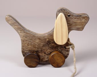 Handcrafted Wooden Pull Dog Toy, Personalized Toddler Pull Along Dog with Natural Wood Finish, Adorable Moving Pet Toys for Kids