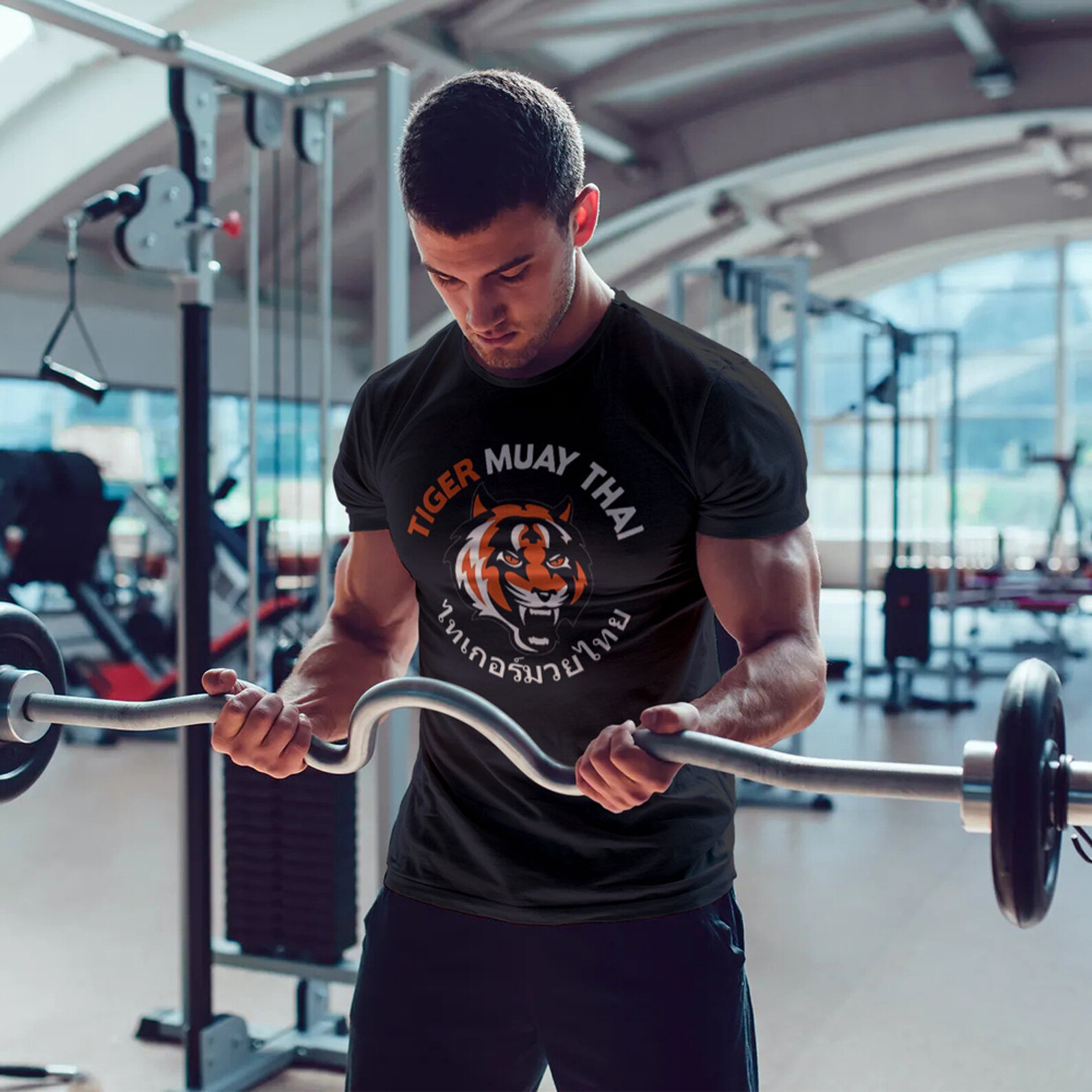 люди в спортзале. I want to go to the gym. тренировка в зале. ронни колеман сейчас. занятия на тренажерах.