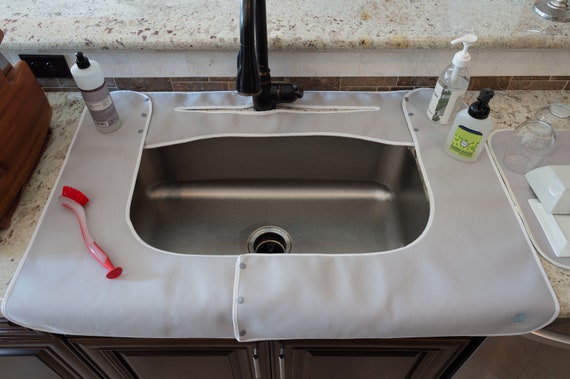 SPLASHPAD Kitchen Sink Counter Protector, Keeps the Area Clean & Dry, Wash  Dishes With No Mess, Soft Microfiber/nonslip, Water Splash Guard 