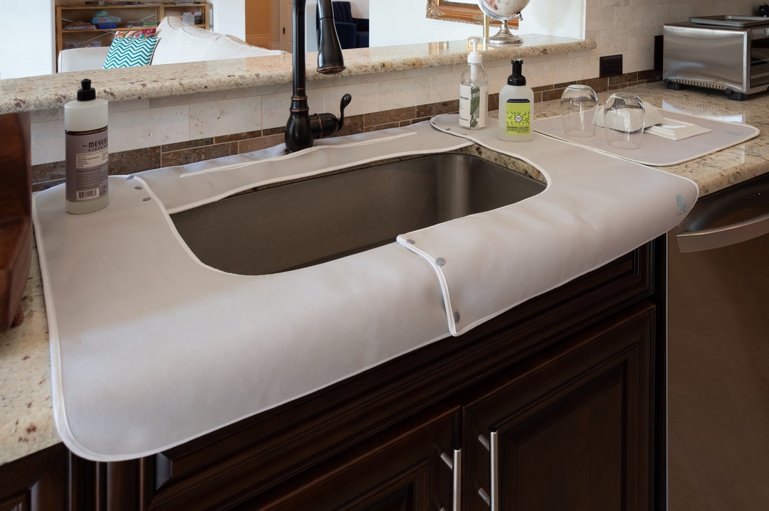 Bathroom Sink Splash Guard - Splashpad®