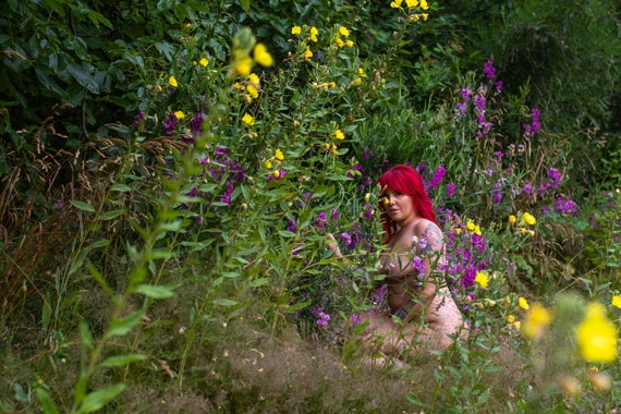 Carmen Caliente Nude In Flowers Digital Photo Set Fi