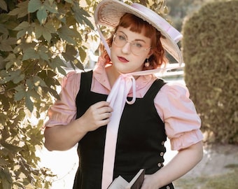 Romantic straw hat "Rose Dream" with rose satin ribbon and white lace