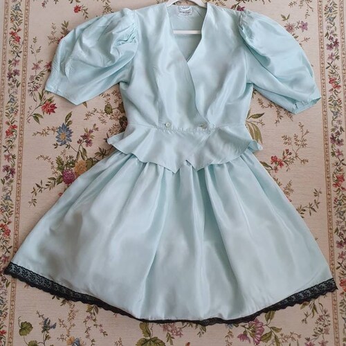 Authentic vintage costume in shops size M from the 1950s