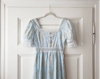 Dream dress "Ariel" in light blue and gold in midi length with delicate lace in size. XXS