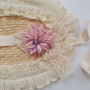 Straw hat Regency Beauty with satin ribbon, lace and dahlia image 6