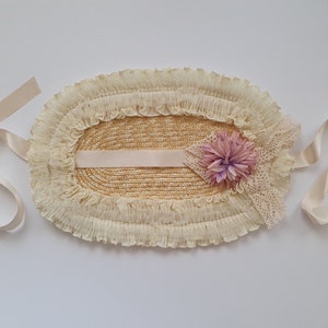 Straw hat Regency Beauty with satin ribbon, lace and dahlia image 5