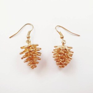 Filigree Cottagecore earrings "Pine Cone" in gold