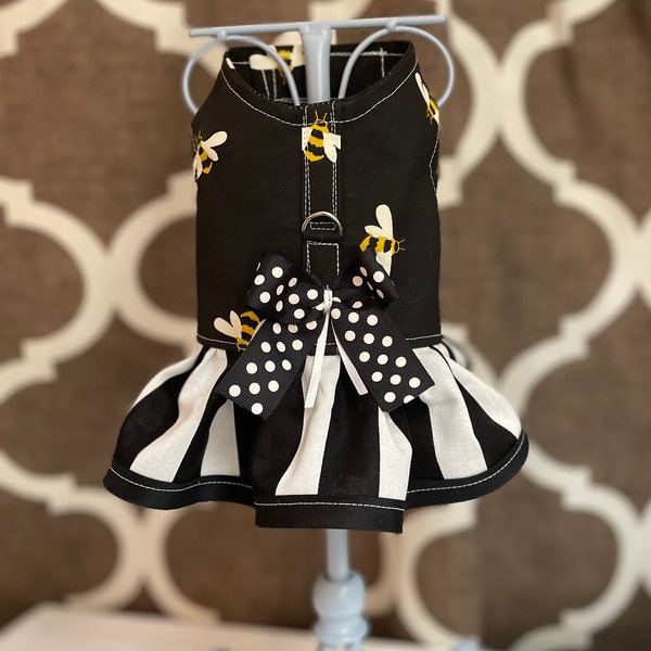 Bees Black and White with Big Stripes XXS XSmall Small Dog Harness Ruffled, Custom with D-Ring