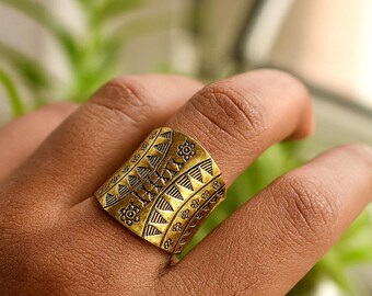 Bold Tribal Brass Ring: Adjustable Boho Statement Jewelry