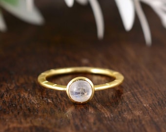 Minimalist Gold Moonstone Ring – Dainty Bezel Set Stacking Ring – June Birthstone – Handmade Gold Gemstone Ring