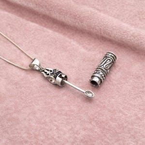 Geheimfach Halskette Silber & Gold | Gift-Box-Anhänger mit Löffel-Werkzeug | Versteckte Aufbewahrung Schmuck | Gothic Vintage Halskette
