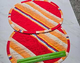 Vintage set of 2 quilted  placemats
