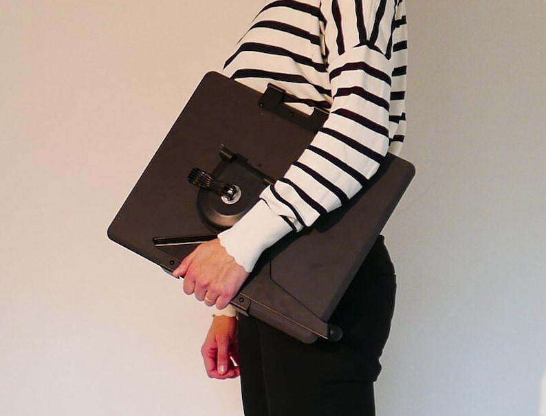 Lightweight and portable black floating desk small