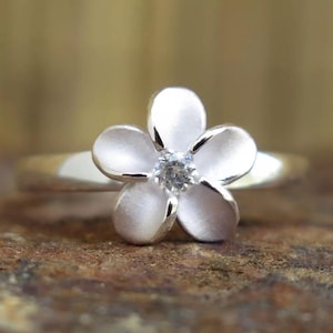 Hawaiian Jewelry 925 Silver Single Plumeria Flower CZ Love Wedding Ring Band 10mm