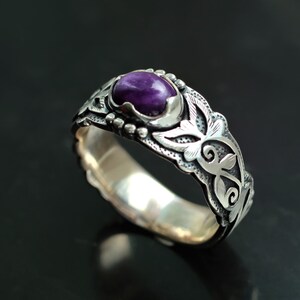 African Sugilite Ring - Sugilite cabochon - Sugilite Sterling Silver Filigree Ring - Hand Carving - Beautiful Quality Sugilite -Purple Gem