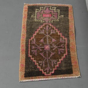1&#39;5x2&#39;8 ft, Türkischer Vintage Teppich, Handgemachte Wolle Badematte, 70x150 Teppich, Eingangsbereich, Küchenteppich, Badezimmerteppich, Kinderzimmer Teppich, Schwarze Fußmatte