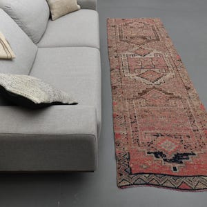 3x9 RUNNER Rug, TURKISH Rug, VINTAGE Rug, Oushak Rug, Faded Pink Rug, Stair Rug, Entryway Rug, Hallway Rug, Kitchen Carpet, Boho Rug, 2&#39;8x9