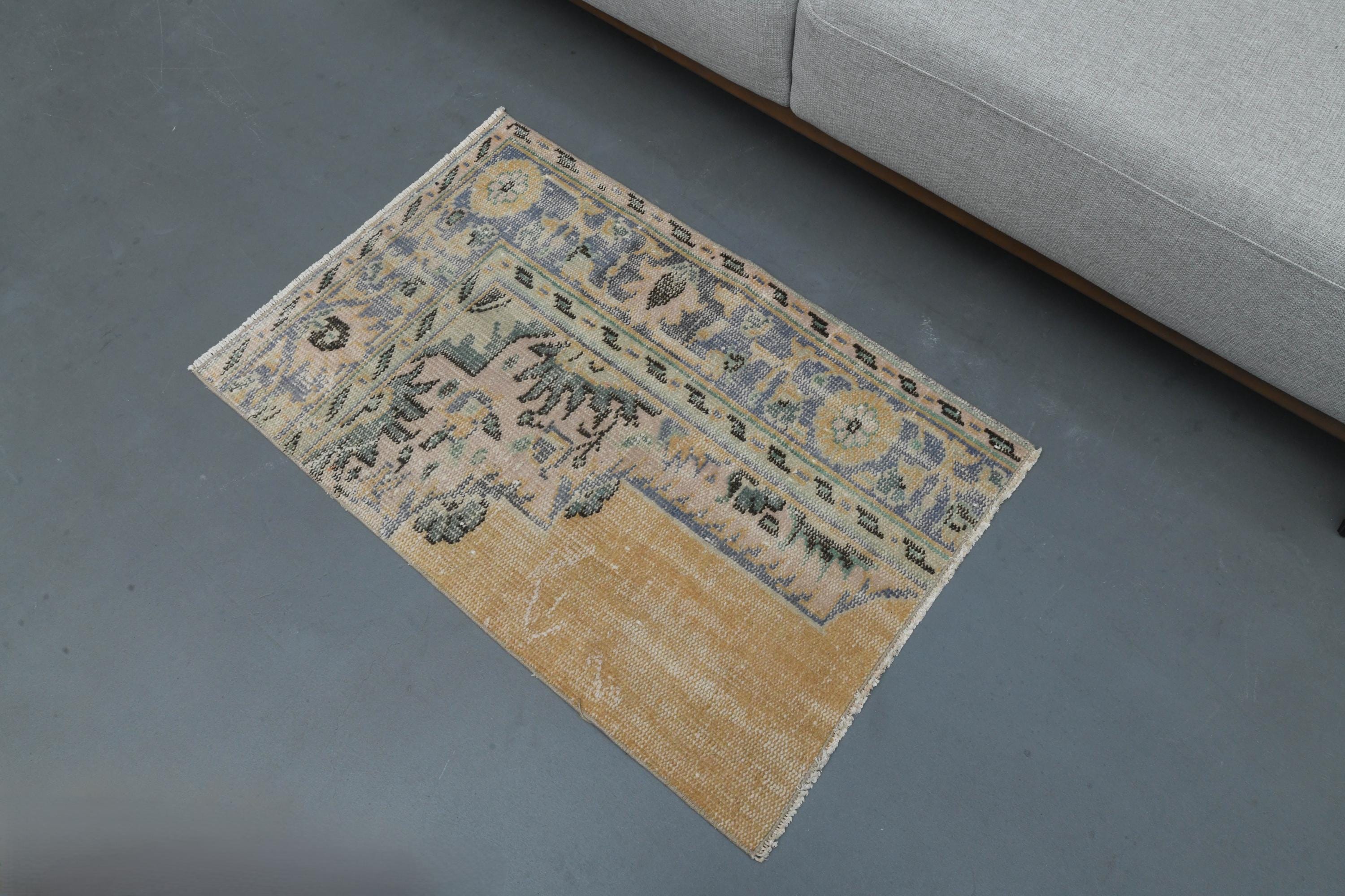 2.1x3.2 Ft Turkish Vintage Rug, Antique Rug, Kitchen Rug, 2x3 Rug