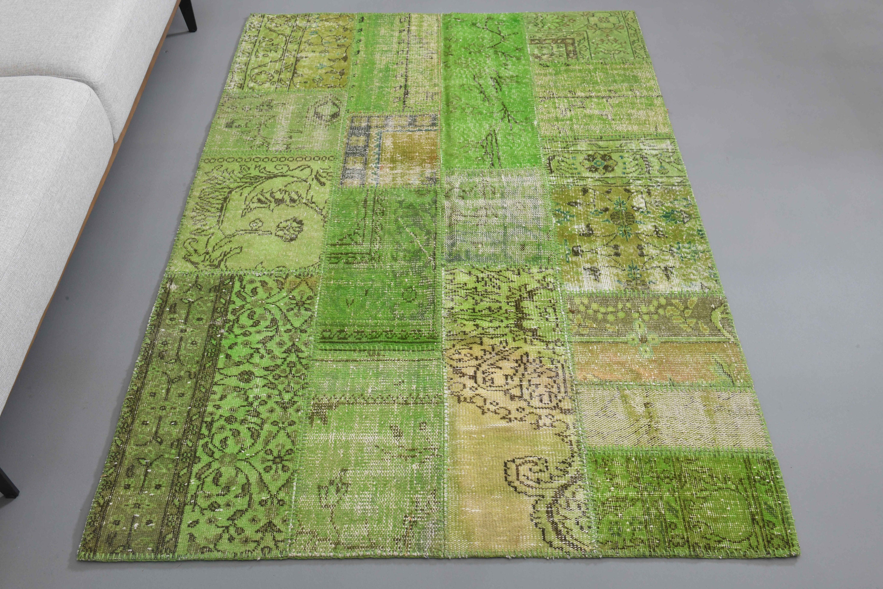 4'7x6'6 Ft, GREEN PATCHWORK RUG, Vintage Area Rug, Kitchen Rug