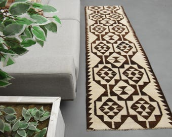 トルコ　ヴィンテージラグ　ランナーラグ　ブラウン系 2.5 x 11.3フィート、トルコ製ラグランナー、ヴィンテージラグランナー