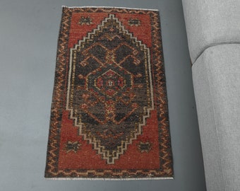 2'1 x 3'3 Ft Turkish Vintage Rug, Antique Rug, Kitchen Rug, 2x3 Rug, Boho Decor, Small Rug, Home Decor, 2x3 Bath Rug, Gift Rug, Cute Rug