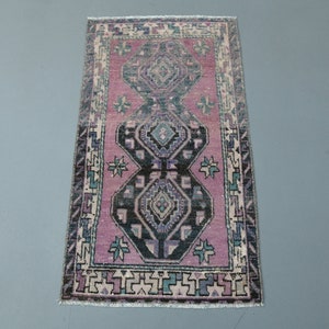 1&#39;7 x 3&#39;1 Ft Turkish Small Rug, Handmade Small Rug, Mini Vintage Rug, Tiny Rug, Home Decor, Cute Rug, Front Mat, Bathroom Rug, Entryway Rug
