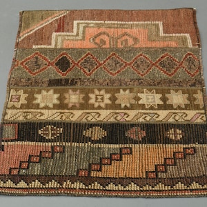 2x2.5 Ft Vintage Entryway Rug, Door Mat, Bath Mat, Handmade Wool Small Rug, Entryway Rug, Laundry Rug, Bathroom Rug, Kitchen Decor, Brown