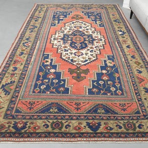 ONE of a KIND VINTAGE Turkish Area Rug, Red Blue Rug, Root Dye, Organic Color, Dining Room Rug, Living Room Rug, Handmade, Wool, 5&#39;9x11&#39;3 ft