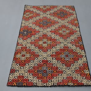 1&#39;9 x 2&#39;9 Ft Turkish Vintage Small Rug, Door Mat, Bath Mat, Handmade Wool Rug, Laundry Rug, Entryway Rug, Kitchen Rug, Bedside Rug, Boho