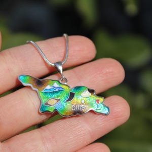 Collier géorgien en émail cloisonné Collier carte géorgienne plats traditionnels géorgiens minankari Tbilissi bijoux émaillé champlevé