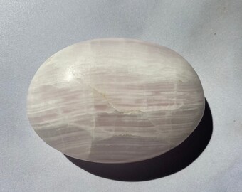 Pink Mangano palmstone