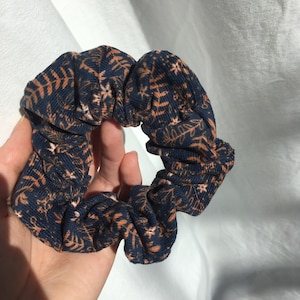 Cord scrunchie, 2 sizes, Patterned